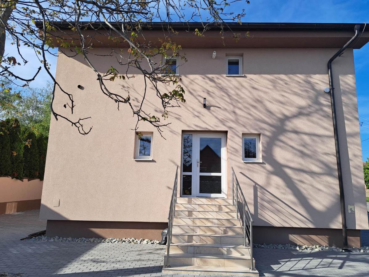 Penzion Frenat Kuty Exterior photo